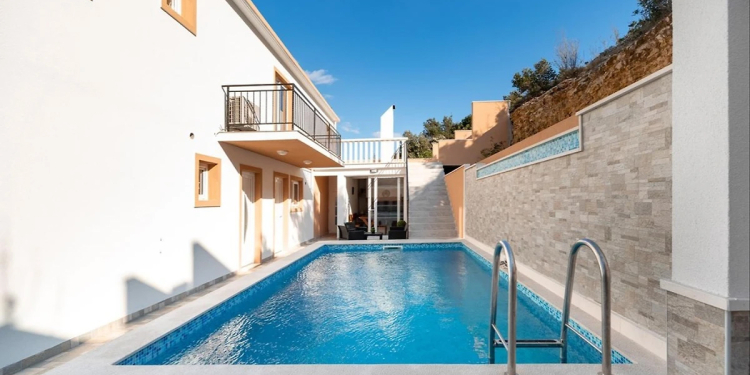 Holiday House Neda